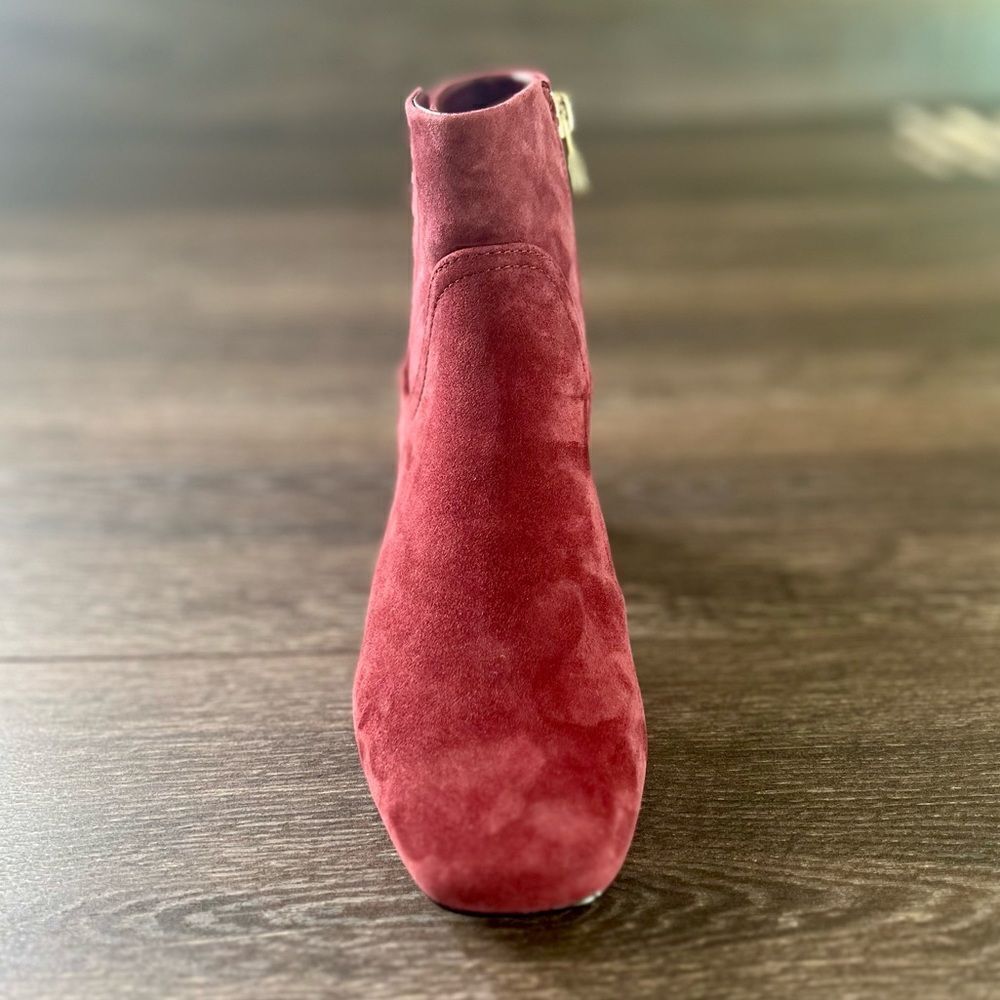Draper James Bethany Ankle Booties in Burgundy. Size 7. NWOT! - Picture 13 of 16